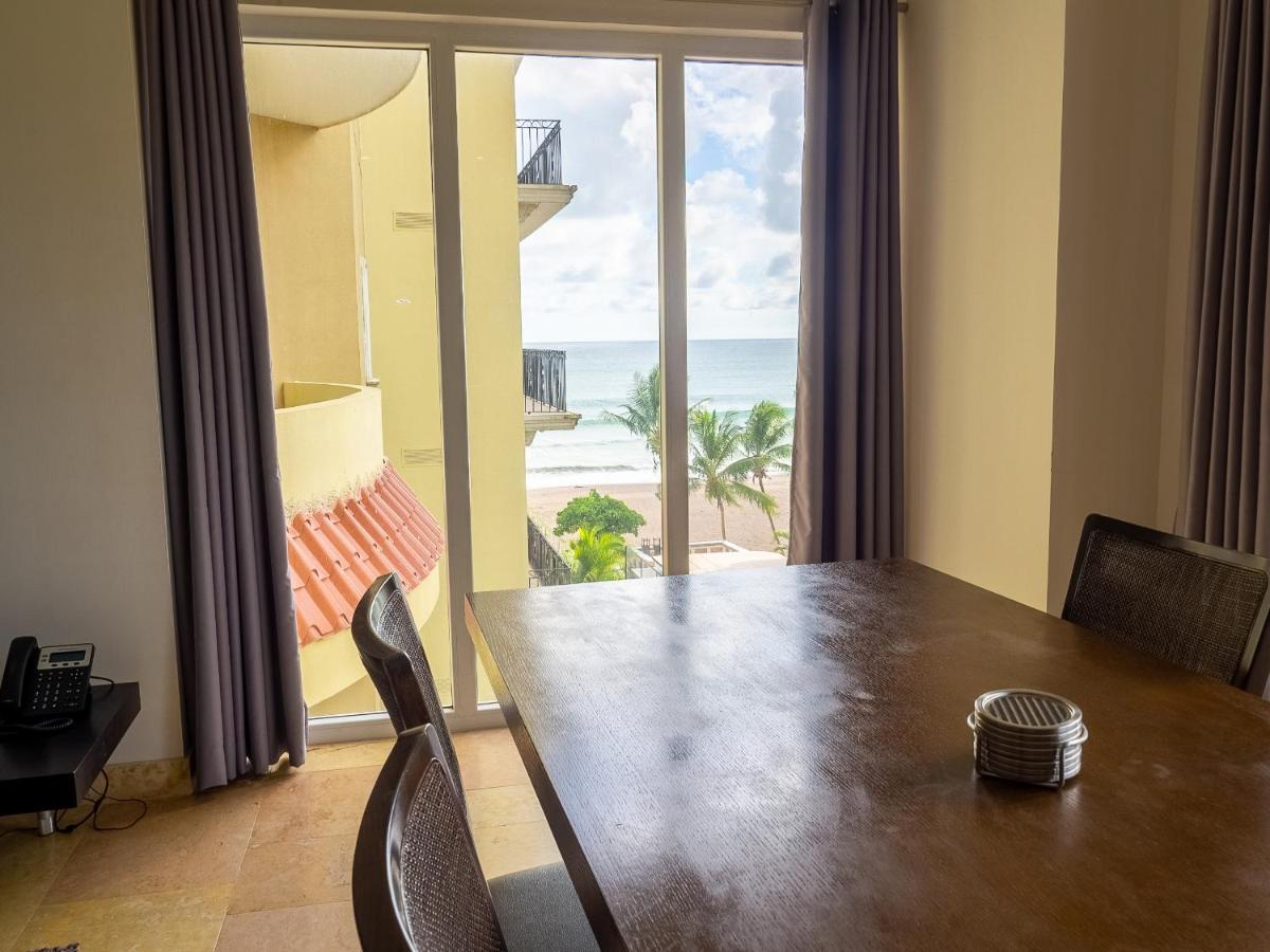 Ocean Terrace, Beachfront- A505 Хако Екстер'єр фото
