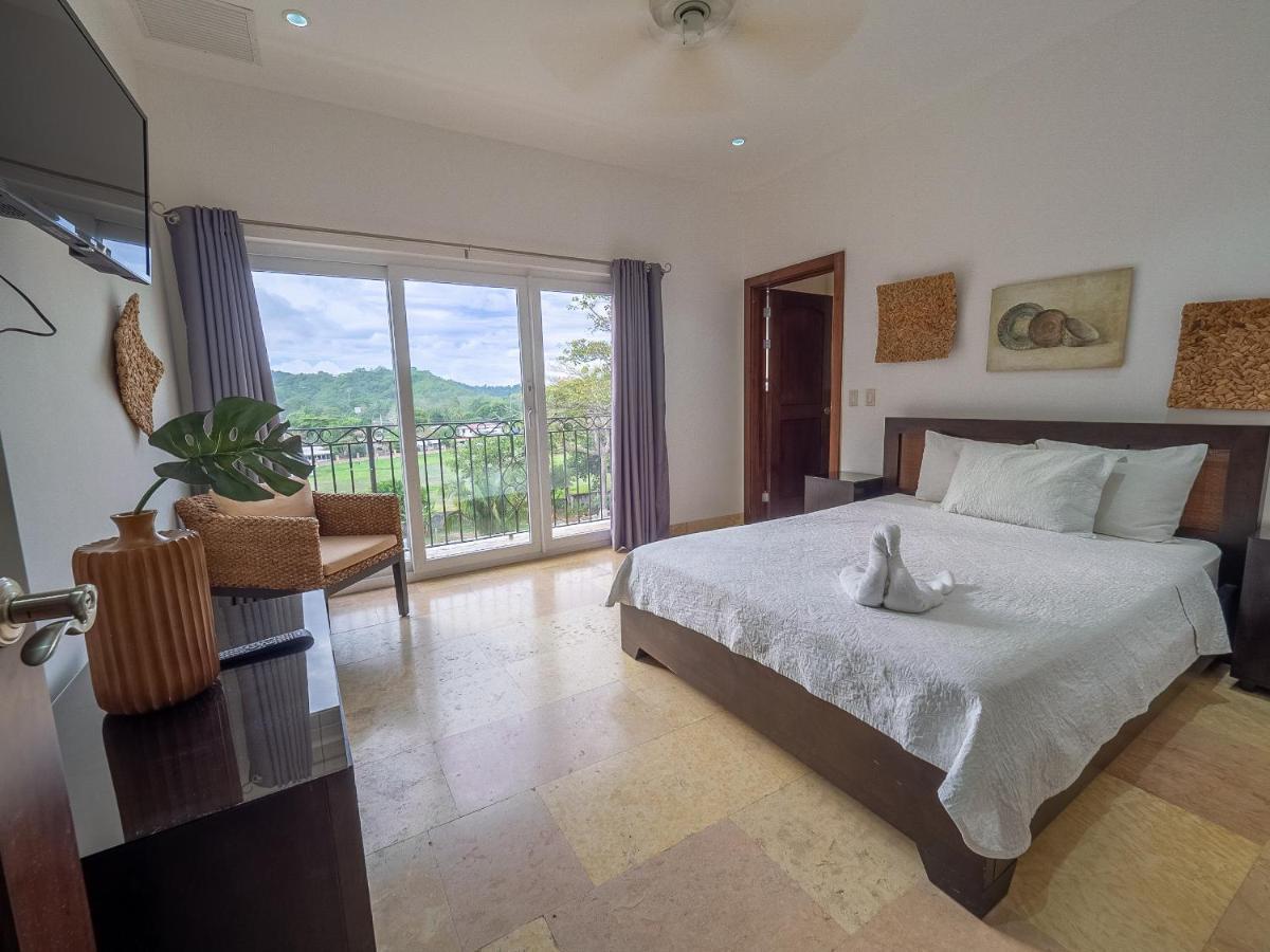 Ocean Terrace, Beachfront- A505 Хако Екстер'єр фото