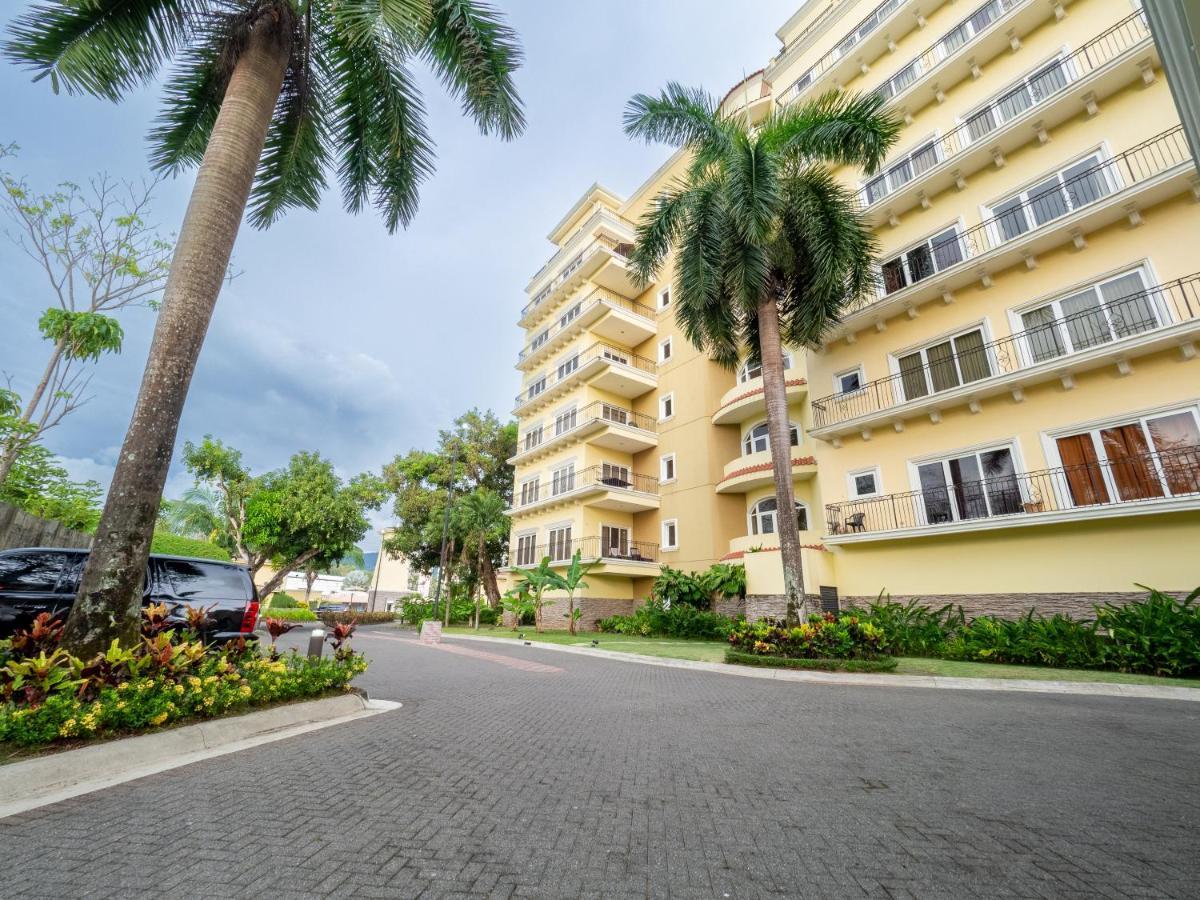 Ocean Terrace, Beachfront- A505 Хако Екстер'єр фото